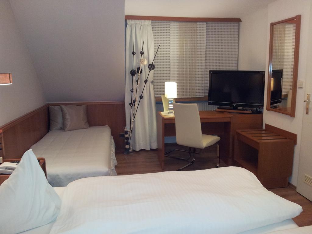 Hotel-Restaurant Fischerwirt Gratwein 部屋 写真