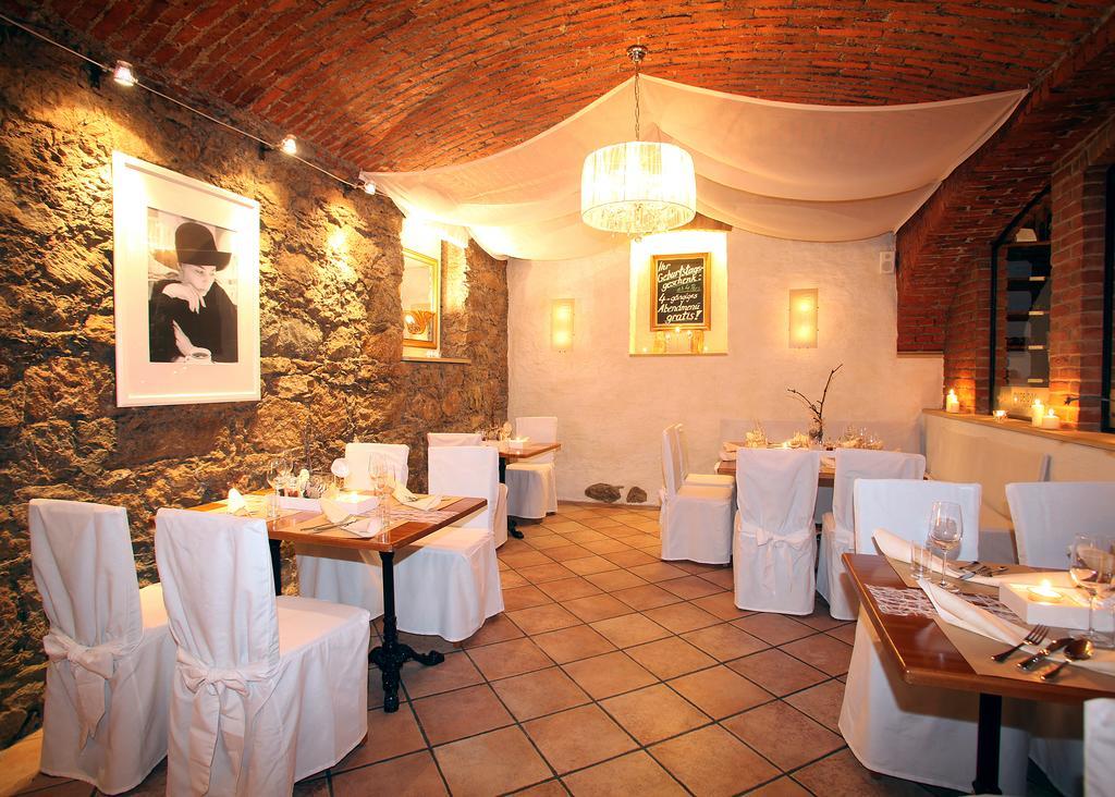 Hotel-Restaurant Fischerwirt Gratwein エクステリア 写真