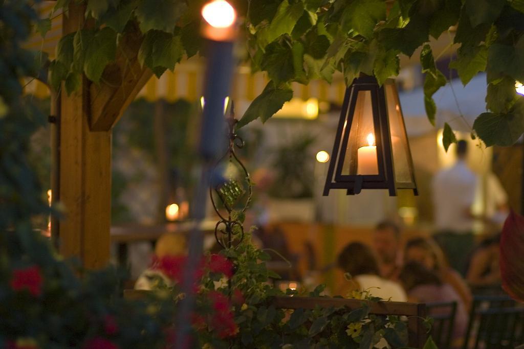 Hotel-Restaurant Fischerwirt Gratwein エクステリア 写真